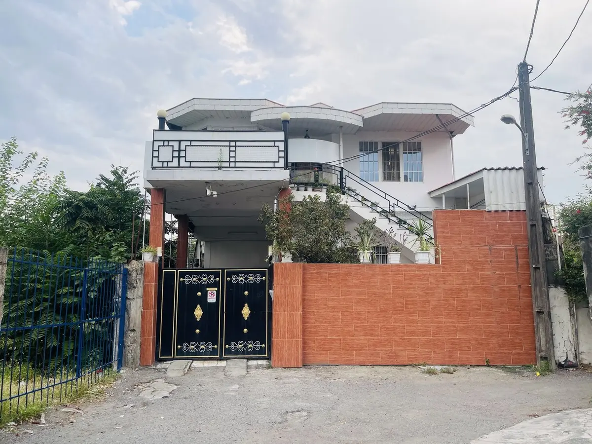 آپارتمان دوخوابه صدف 9