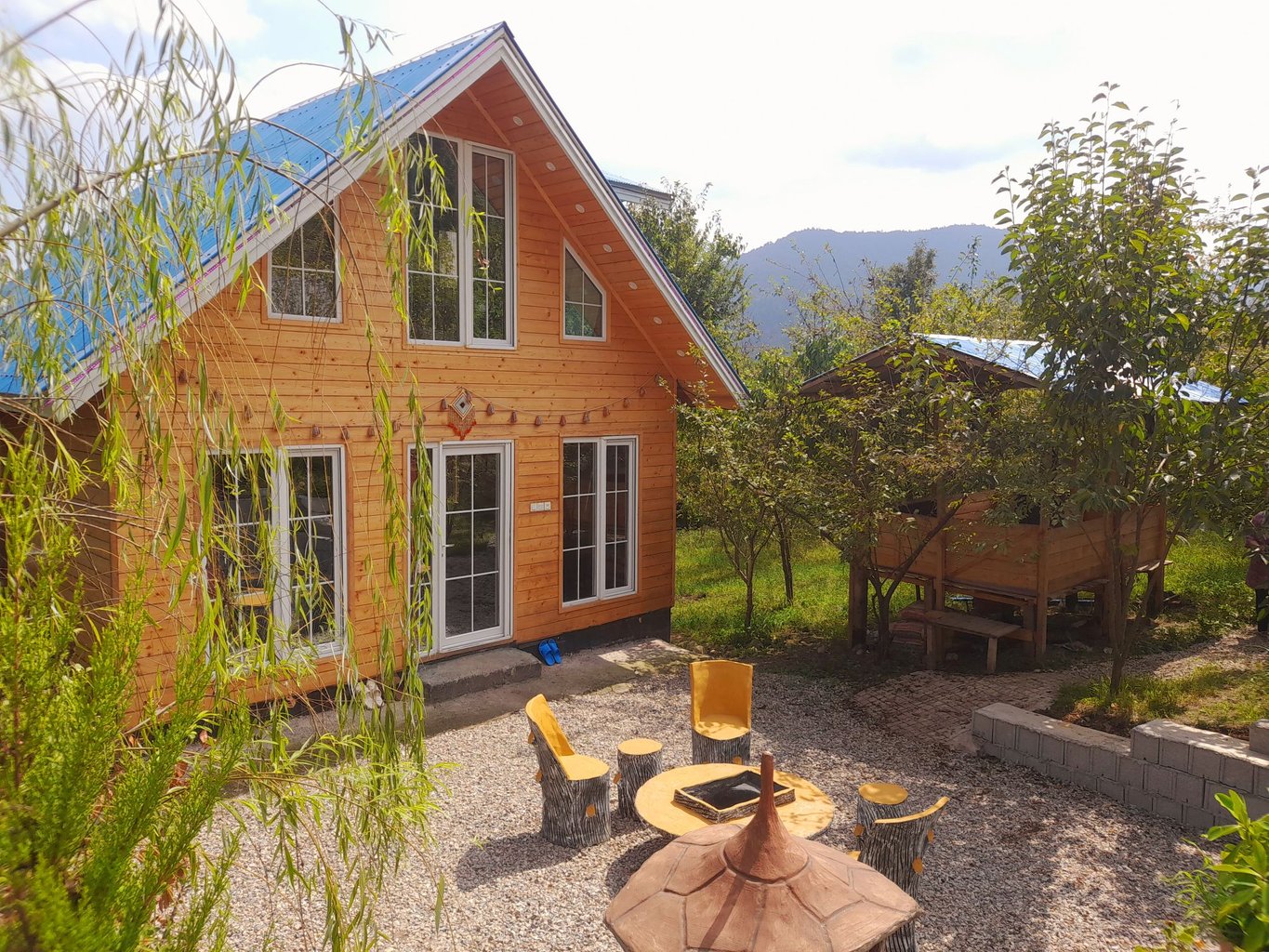 یک خوابه جنگلی آراد نیلاش