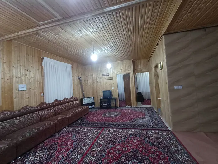 کلبه دوخوابه چوبی جنگلی دامون