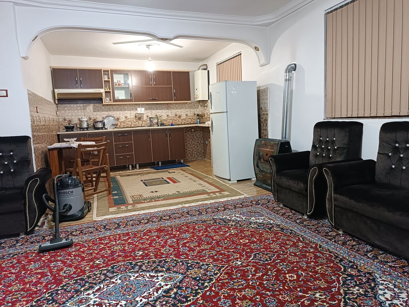 یک خوابه گلبرگ 10