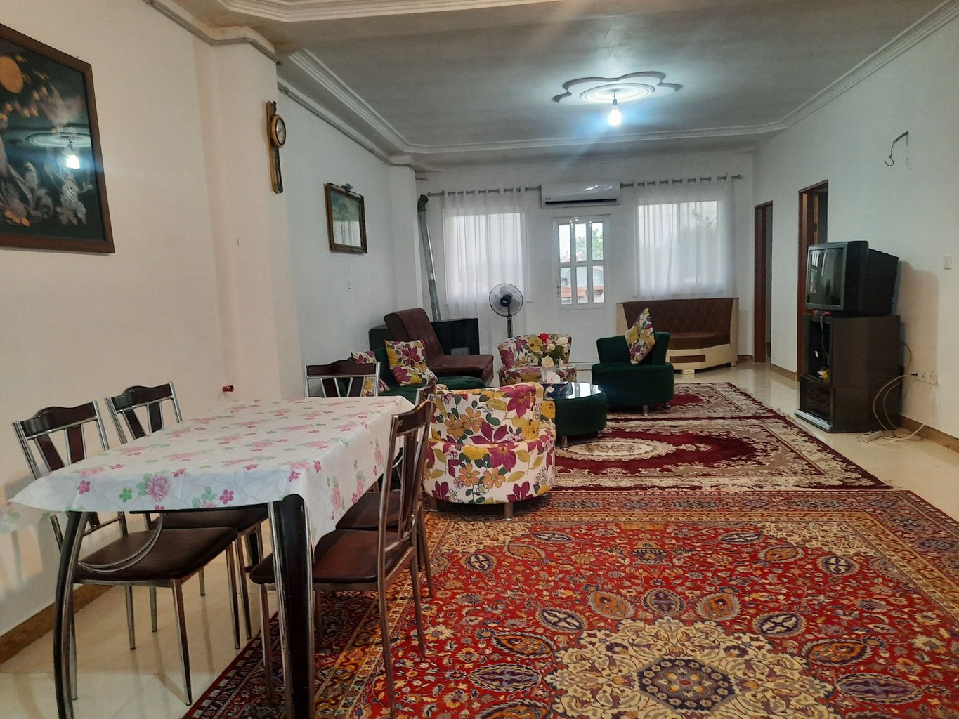 آپارتمان دوخوابه دوستان