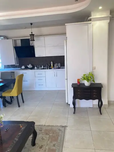 آپارتمان دوخوابه سبزه میدان 2