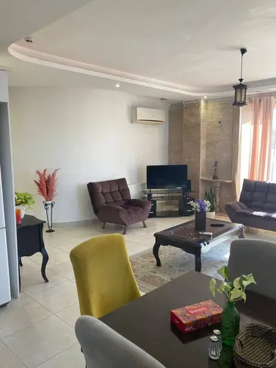 آپارتمان دوخوابه سبزه میدان 2