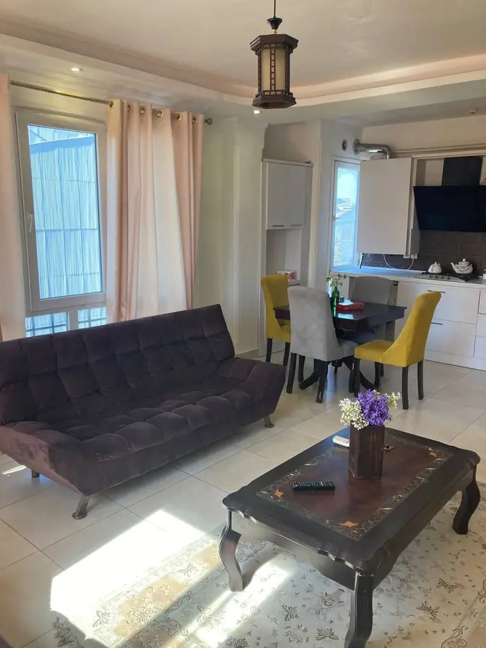 آپارتمان دوخوابه سبزه میدان 2