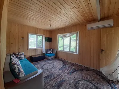 کلبه دو خوابه چوبی رایان