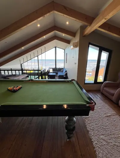 ویلا سه خوابه ساحلی 10