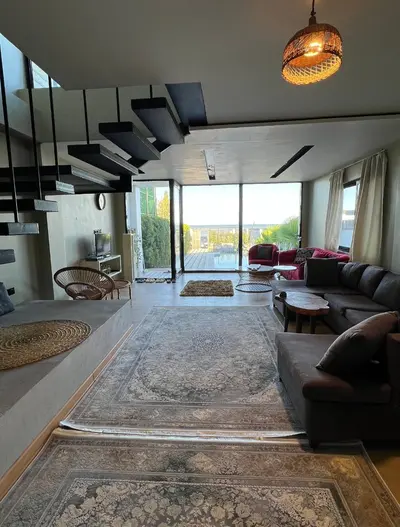 ویلا سه خوابه ساحلی 10