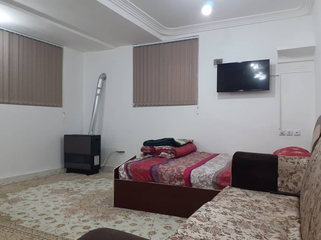 سوئیت فلت هشتپر