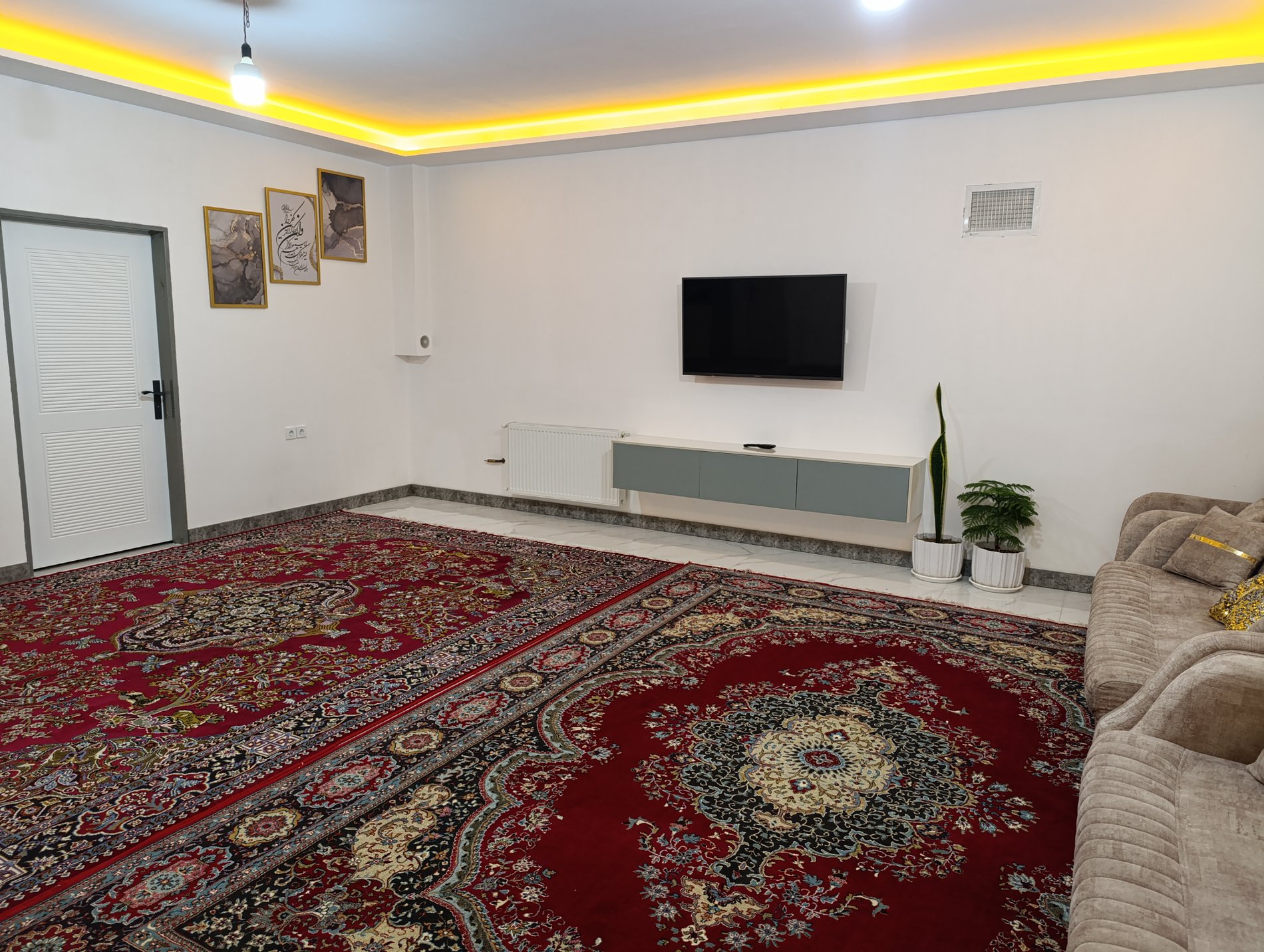 سوئیت یک خوابه روستایی کریمی