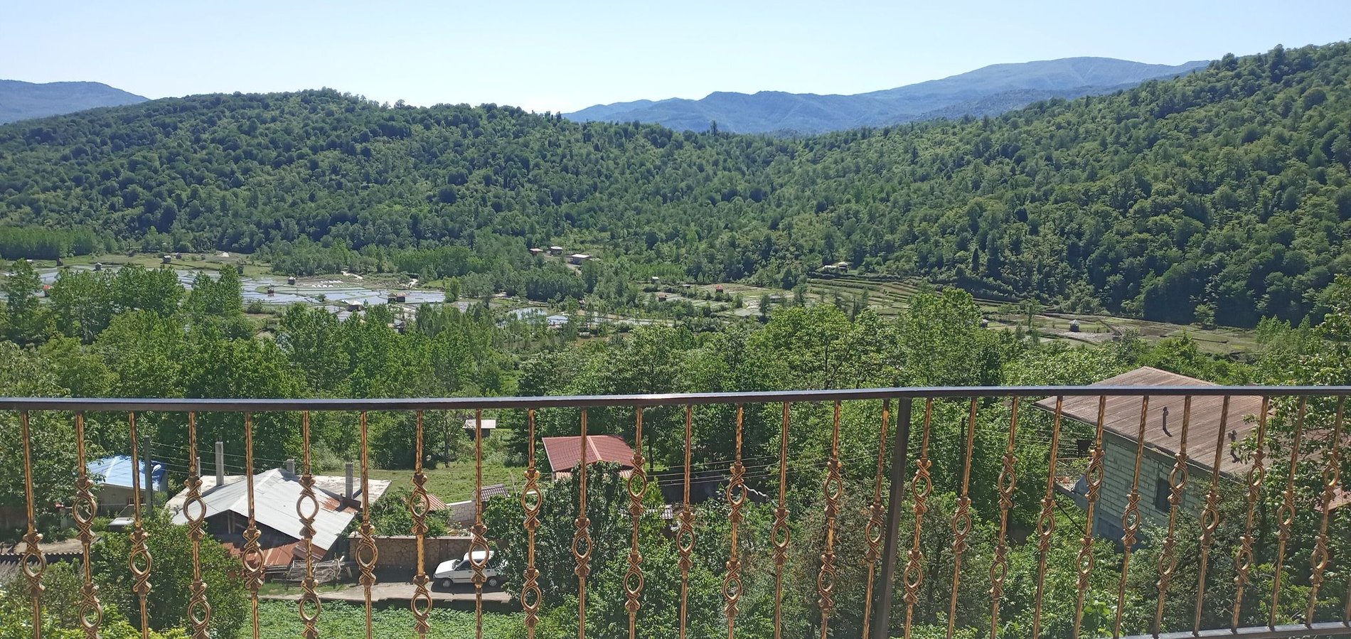 آپارتمان یک خوابه یسنا 1