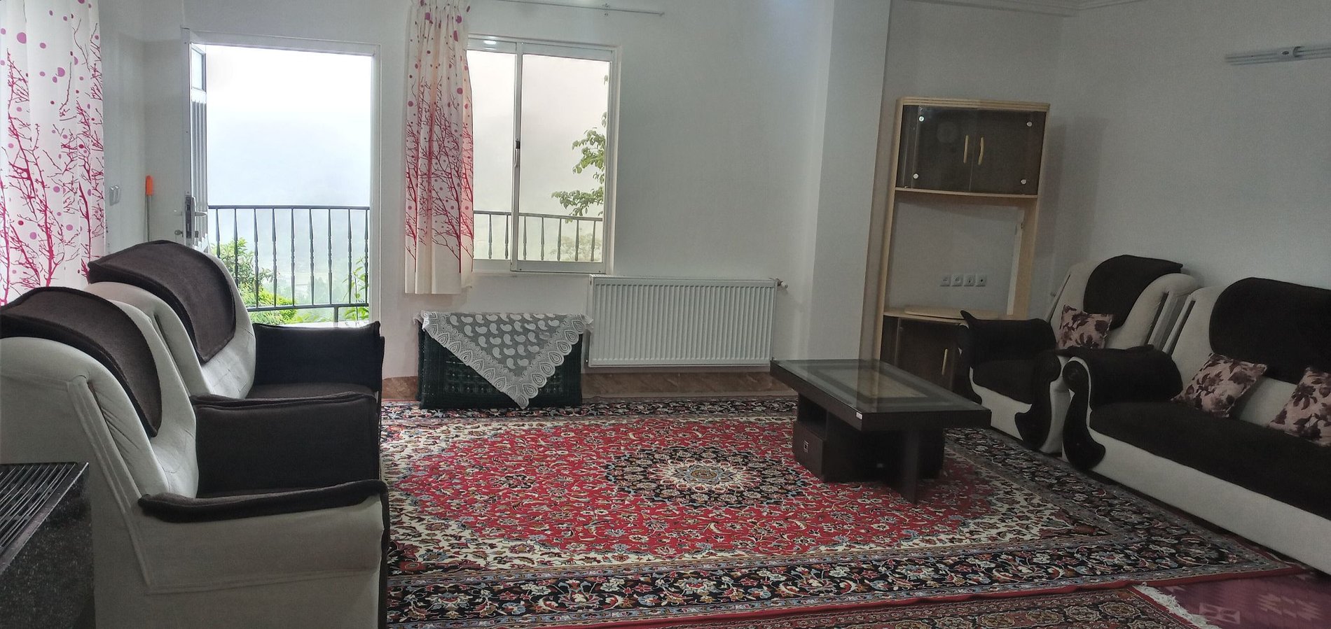 آپارتمان یک خوابه یسنا 1