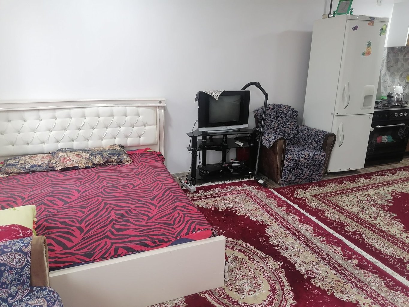 سوئیت فلت گلبرگ 2