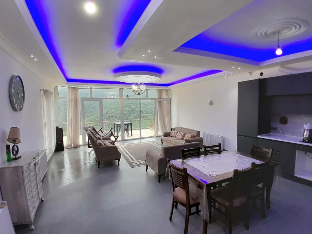 ویلا دوخوابه جنگلی استخردار آبگرم گل گندم