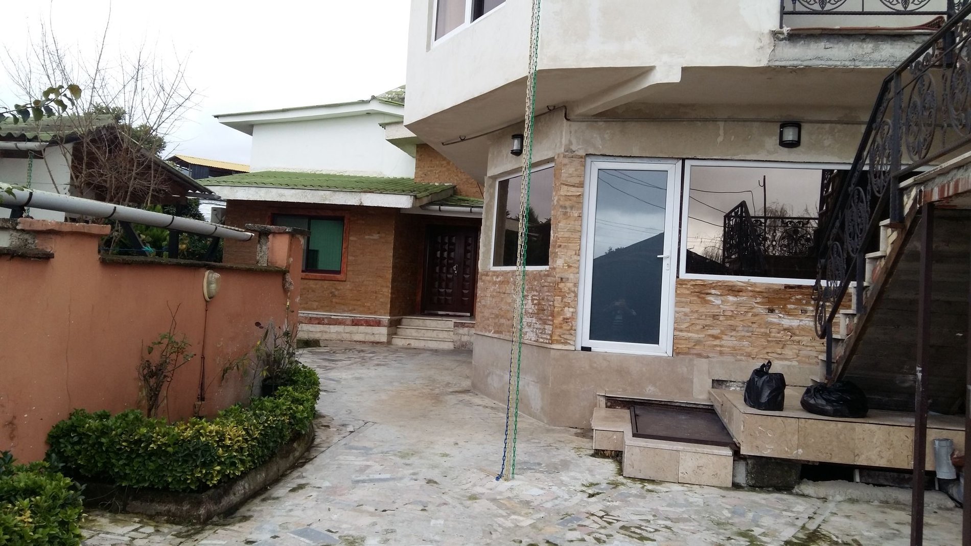 ویلا سه خوابه استخردار کلاری