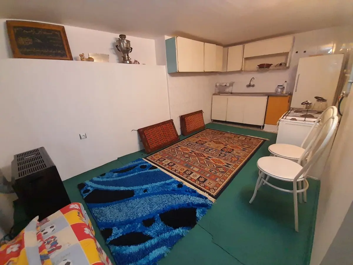 سوئیت فلت آلاشتی