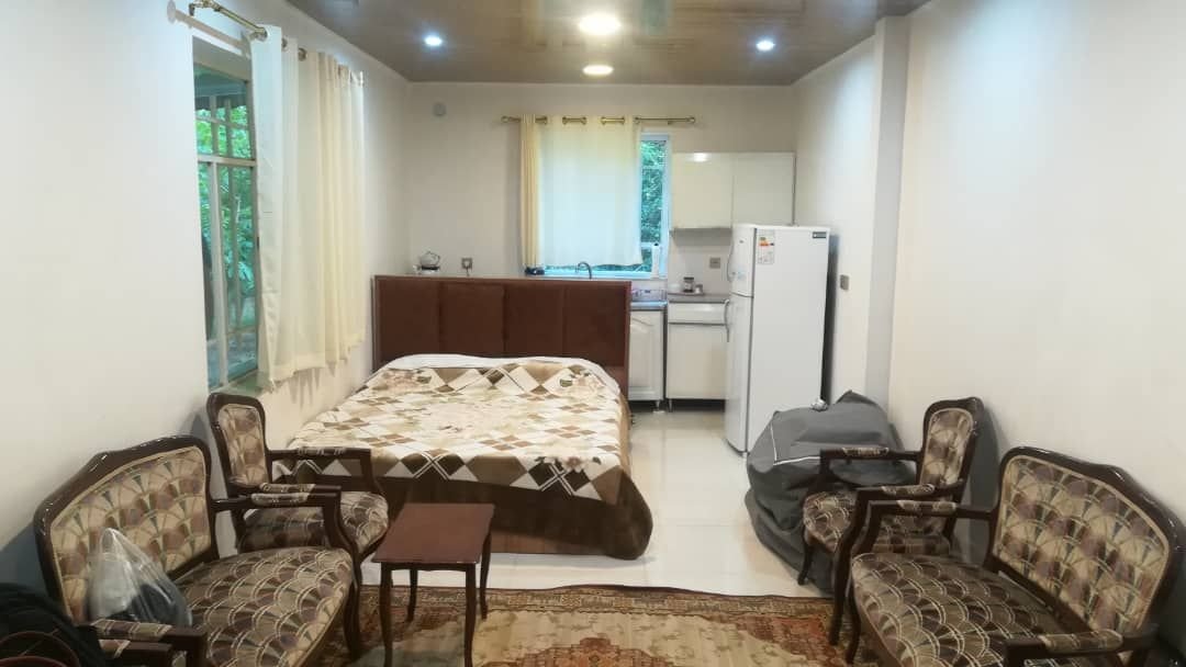 سوئیت فلت مری رز