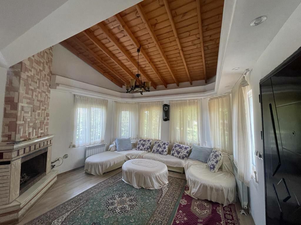 ویلا باغ دوخوابه استخردار آبگرم میانکوه