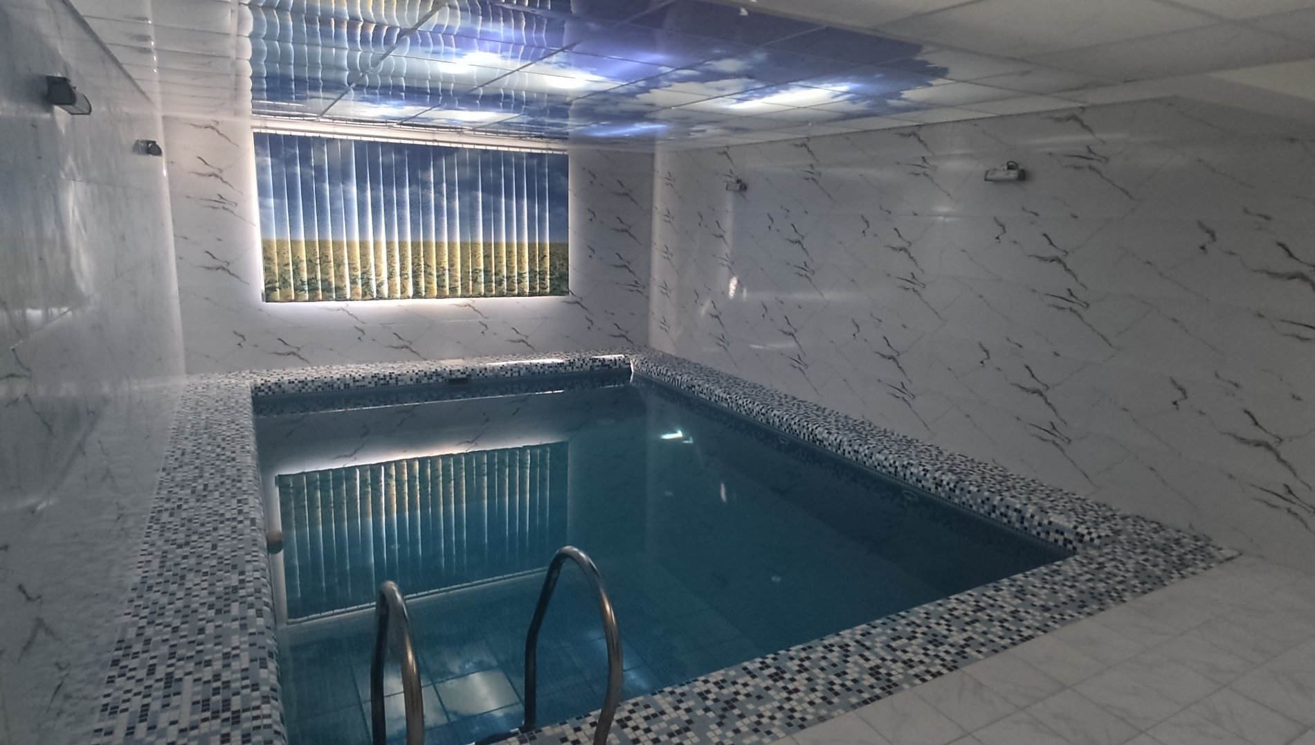 ویلا چهارخوابه استخردار عمارت یاسمن