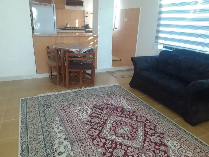 یک خوابه کیهانیان - هال