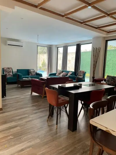 ویلا سه خوابه دوبلکس استخردار آبگرم ارغوان