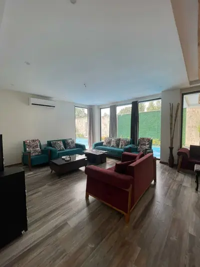 ویلا سه خوابه دوبلکس استخردار آبگرم ارغوان