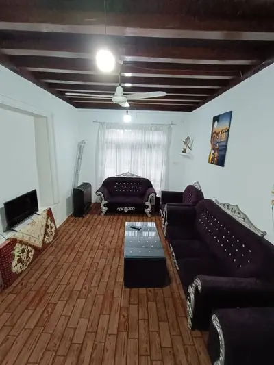 اقامتگاه سنتی یک خوابه لاله 5