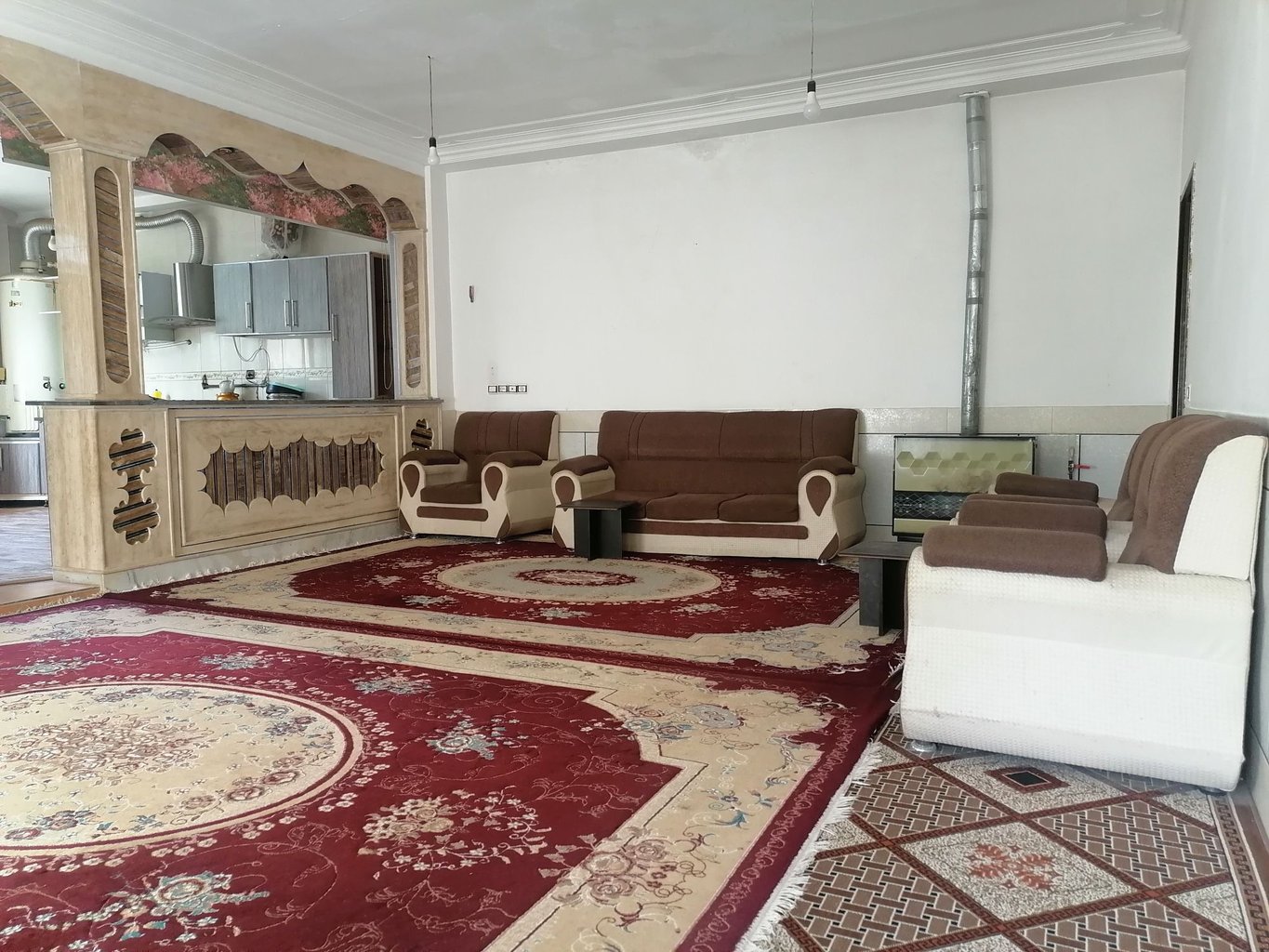سوئیت دوخوابه دهکردی - پذیرایی