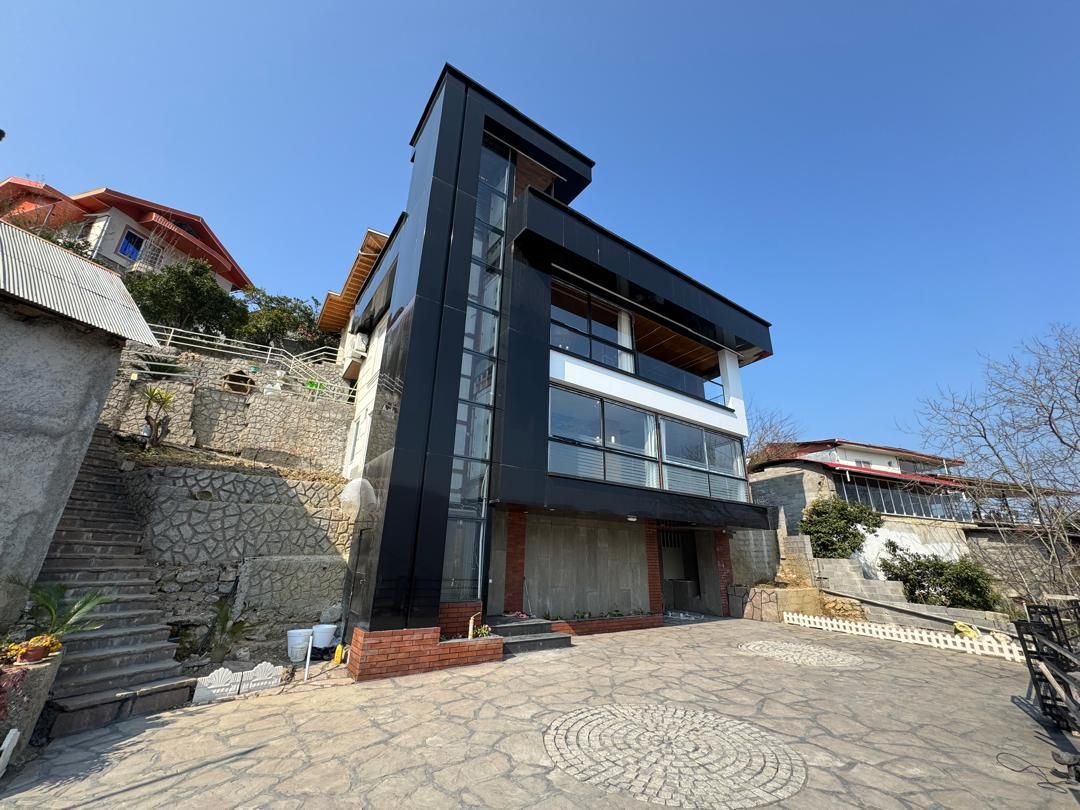ویلا چهارخوابه استخردار آبگرم عمارت داریوش - نما ویلا