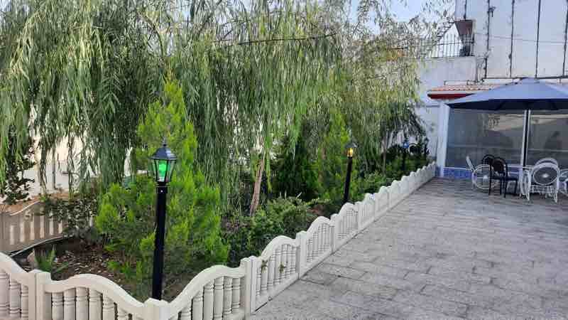 ویلا یک خوابه استخردار آبگرم کردامیر