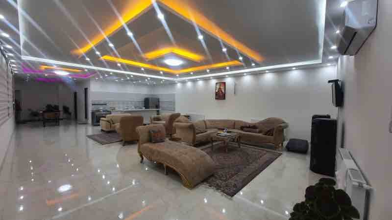 ویلا یک خوابه استخردار آبگرم کردامیر