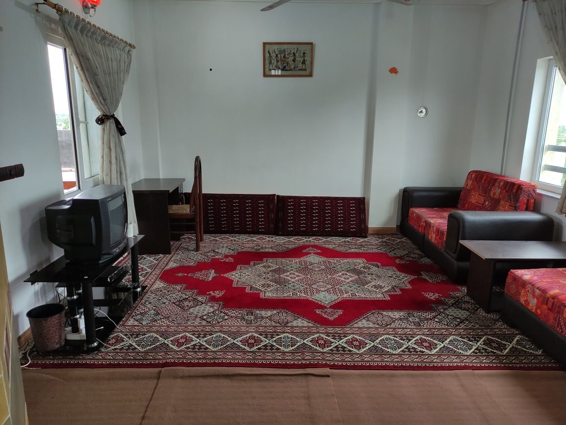 سوئیت فلت خورشیدکلا - همان اتاق از زاویه ای دیگر