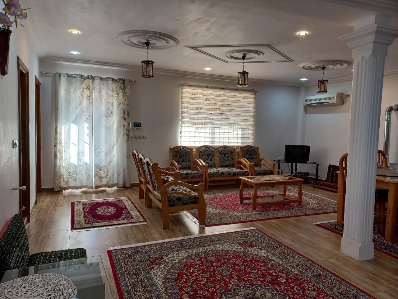 ویلا یک خوابه فروزنده