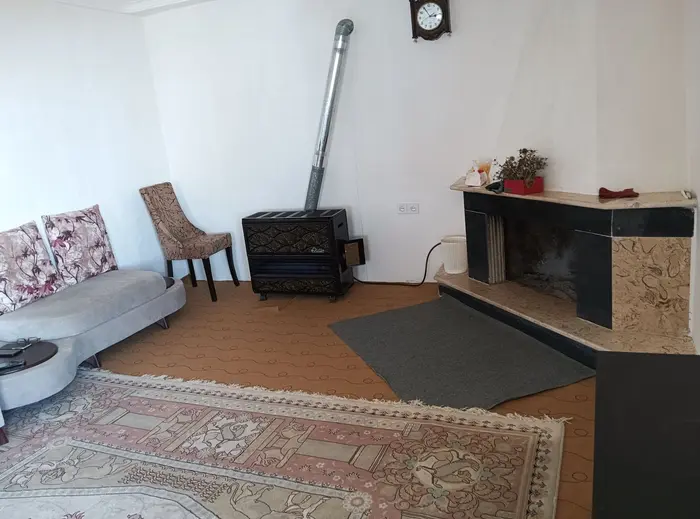 یک خوابه جنگلی افراتخته 1 - هال و پذیرایی