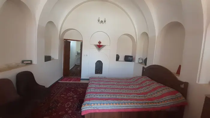 بوم گردی میرزاتقی - واحد ننه خانم