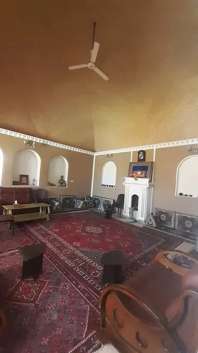 بومگردی عمارت میرزاتقی - واحد تالار و قالی بافی