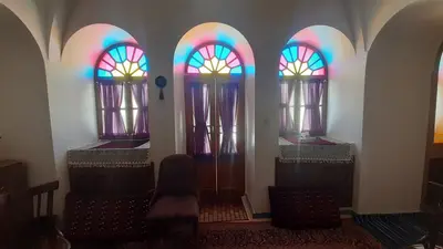 بومگردی عمارت میرزاتقی - واحد تالار و قالی بافی