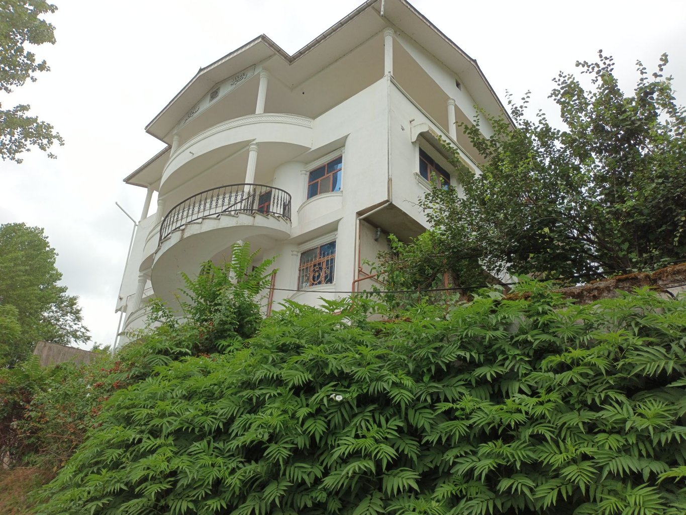 یک خوابه بام پرستو