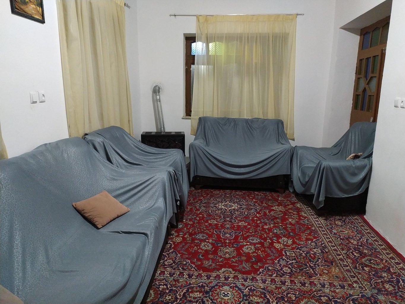 ویلا یک خوابه پشتیر - پذیرایی