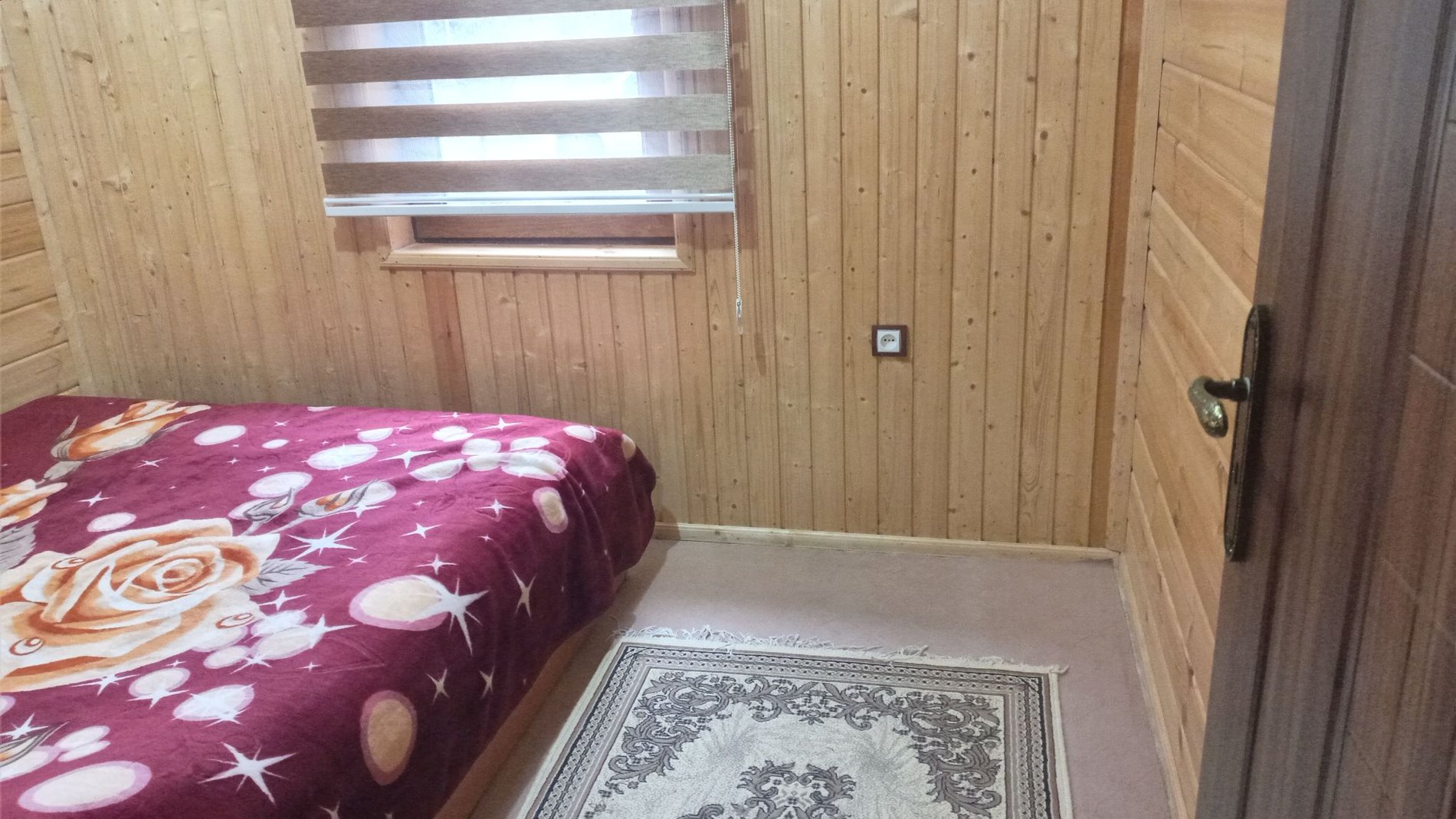 دوخوابه چوبی ویسادار