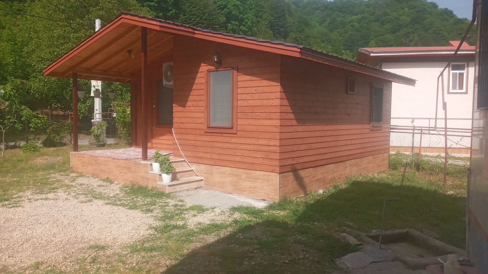 دوخوابه چوبی ویسادار