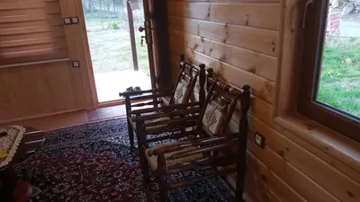 کلبه دوخوابه چوبی ویسادار