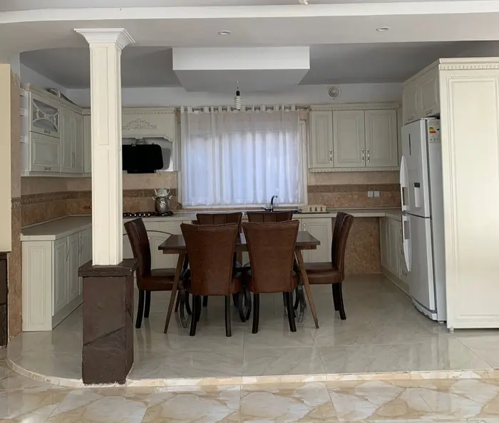 ویلا چهارخوابه استخردار آبگرم عادل