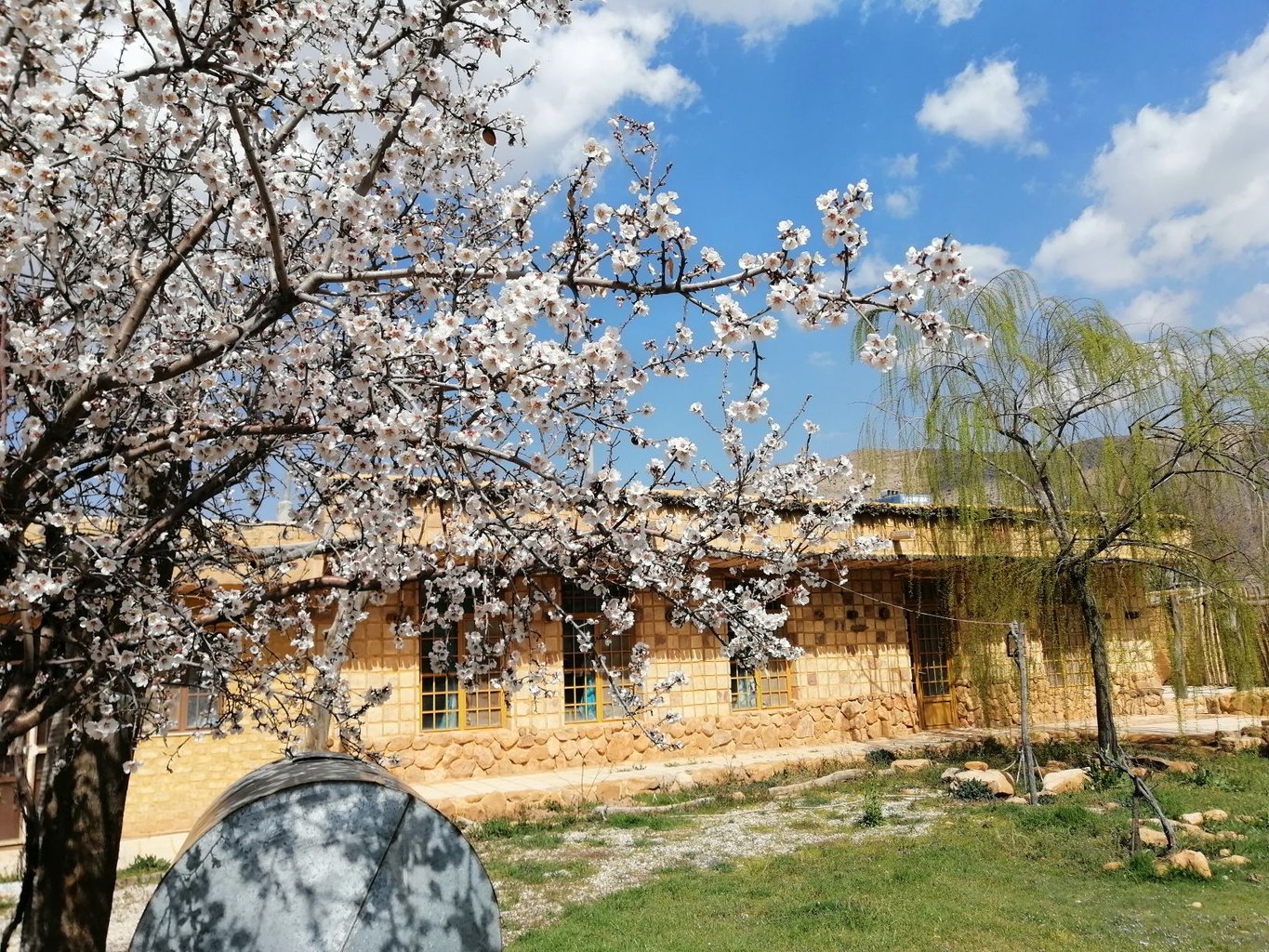 یک خوابه کوهستانی باغ گردنه