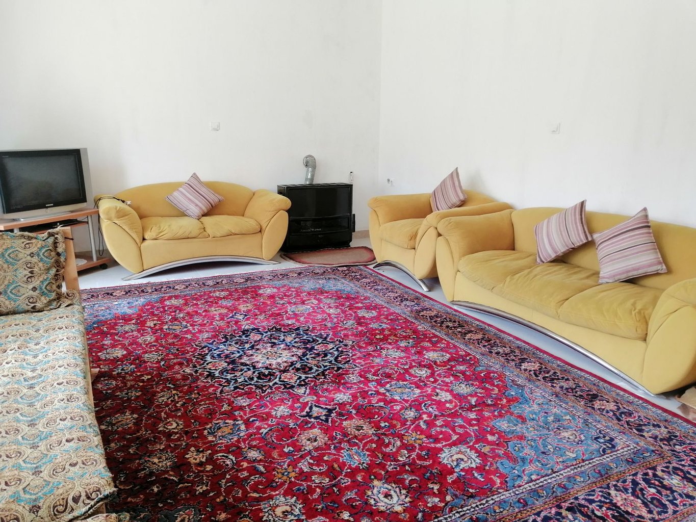 یک خوابه کوهستانی باغ گردنه