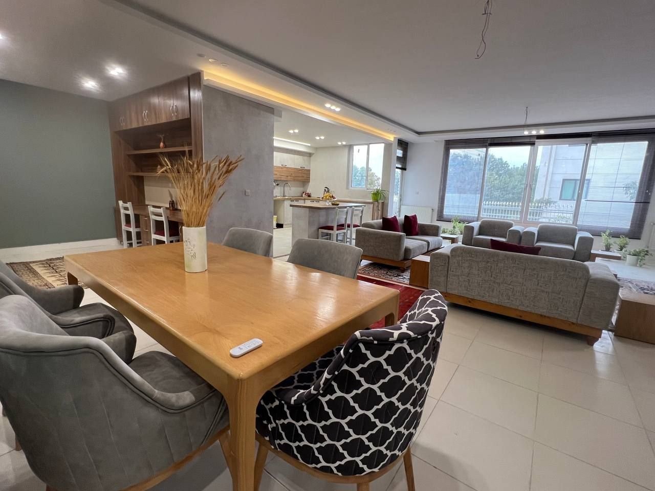 آپارتمان دوخوابه چمران 50