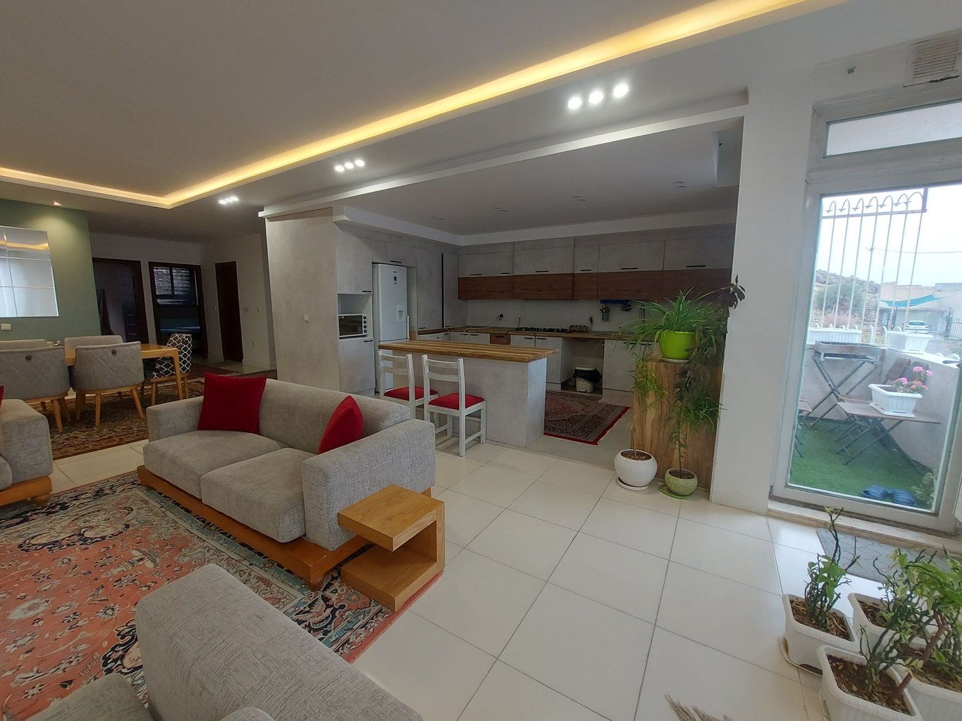 آپارتمان دوخوابه چمران 50