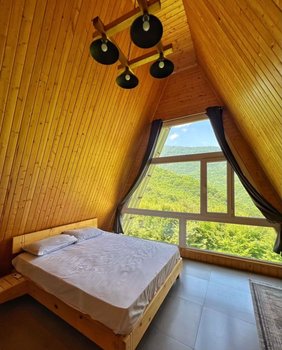 کلبه دوخوابه استخردار بهشت پنهان 1