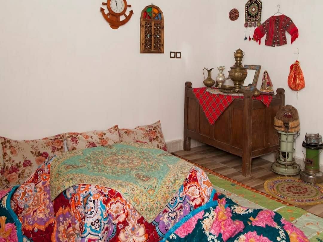 فلت افتاب گردان ۴