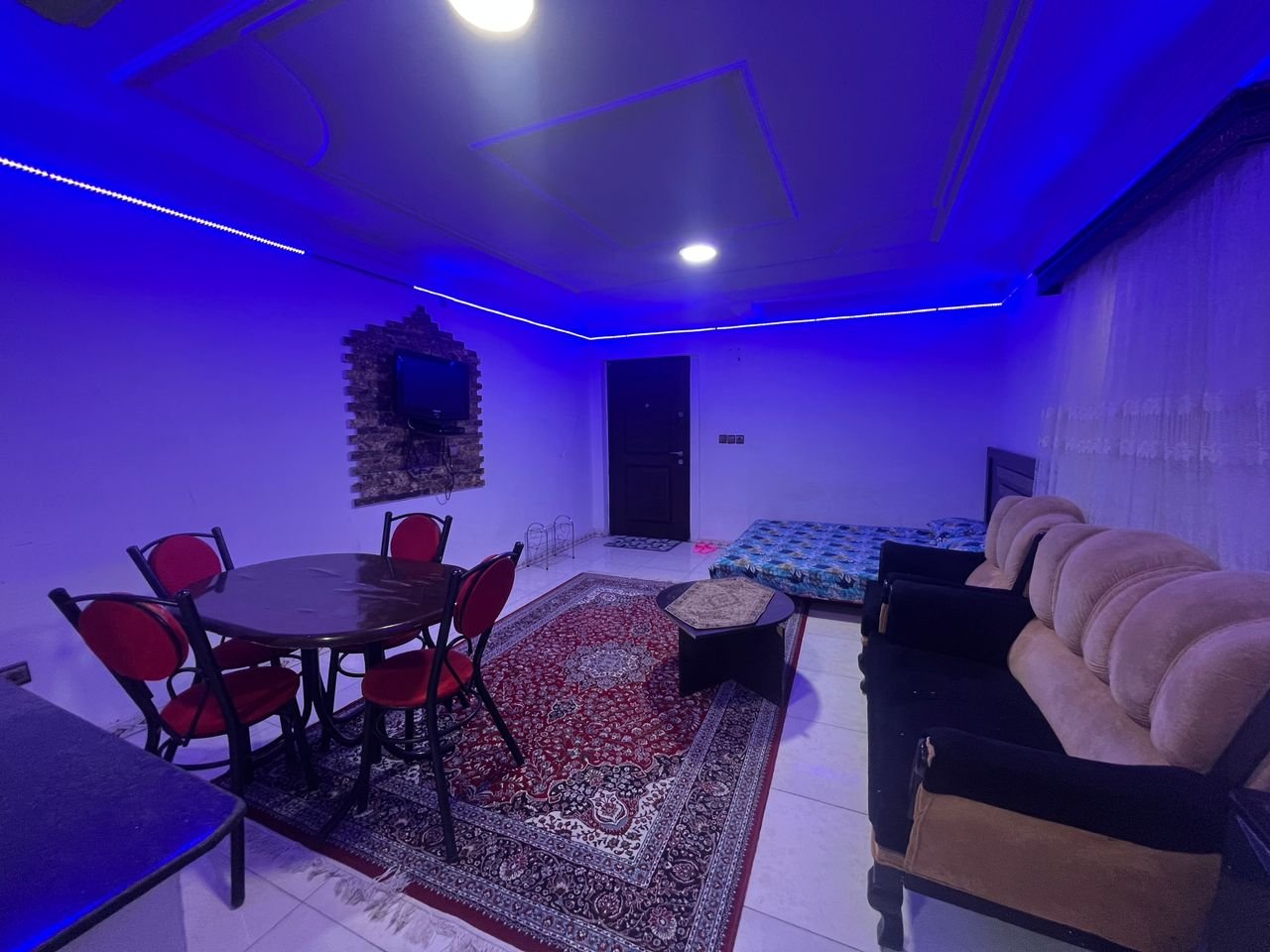سوئیت فلت دنیا
