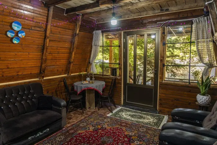 کلبه یک خوابه چوبی خورشید